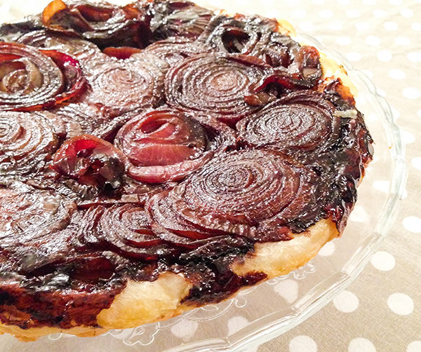 tarte tatin di cipolle rosse