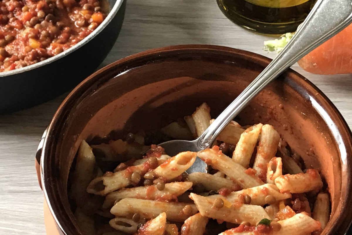 Penne con ragù di lenticchie Ricominciodaquattro