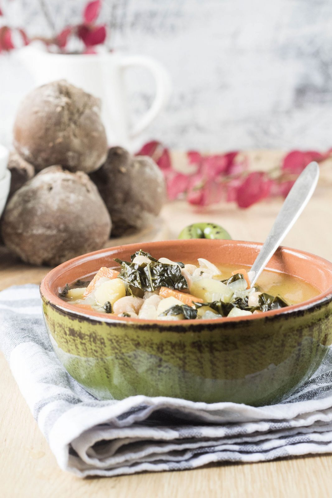 Zuppa toscana con cavolo nero e cannellini