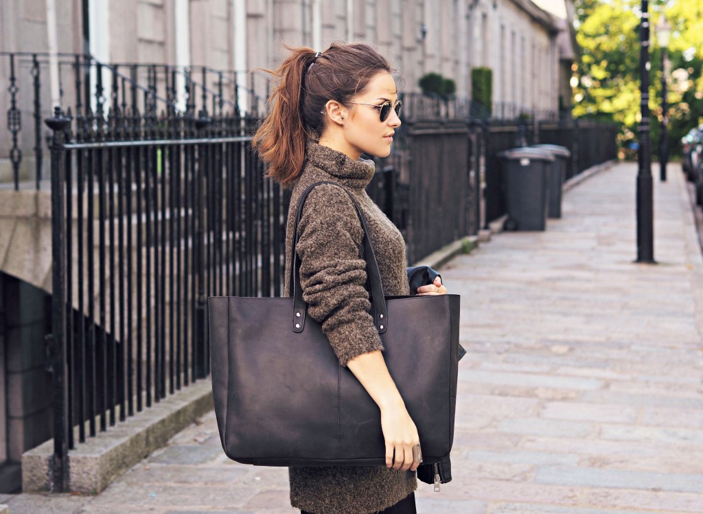 La tote bag: la borsa indispensabile per noi mamme